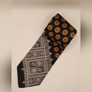 Wemlon By Wembley Black Gold And Silver Sophisticated DesignTie